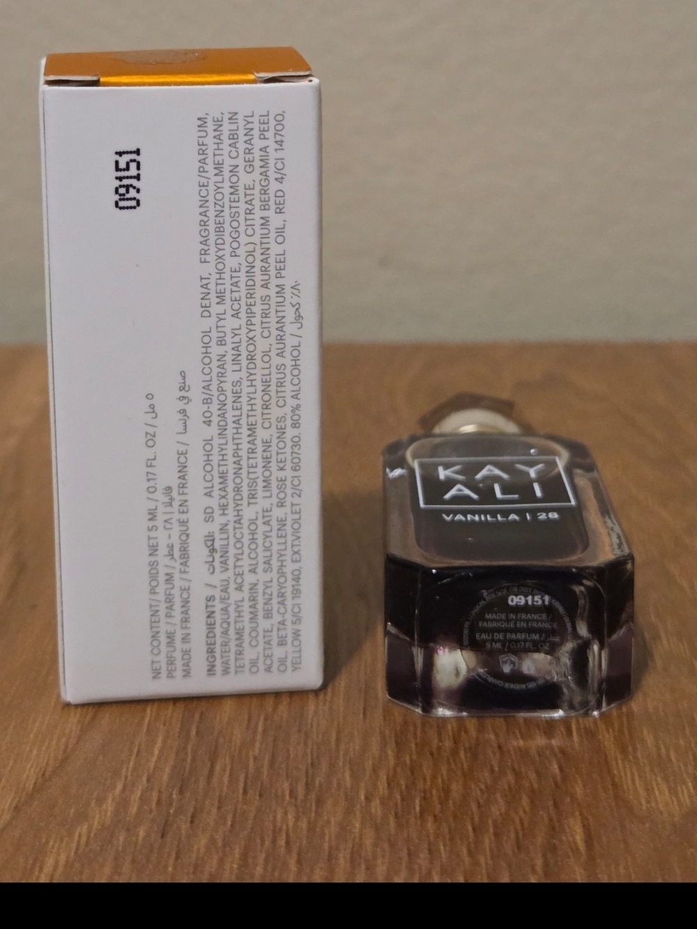 KAYALI Vanilla | 28 Perfume - NEW IN BOX - Picture 3 of 3